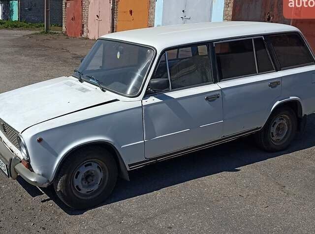 Білий ВАЗ 2102, об'ємом двигуна 1.2 л та пробігом 35 тис. км за 914 $, фото 3 на Automoto.ua