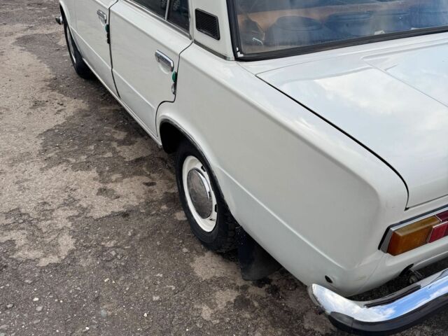 Белый ВАЗ 2102, объемом двигателя 1.2 л и пробегом 71 тыс. км за 1450 $, фото 2 на Automoto.ua