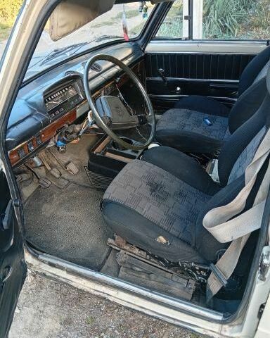 Белый ВАЗ 2102, объемом двигателя 0 л и пробегом 50 тыс. км за 350 $, фото 5 на Automoto.ua