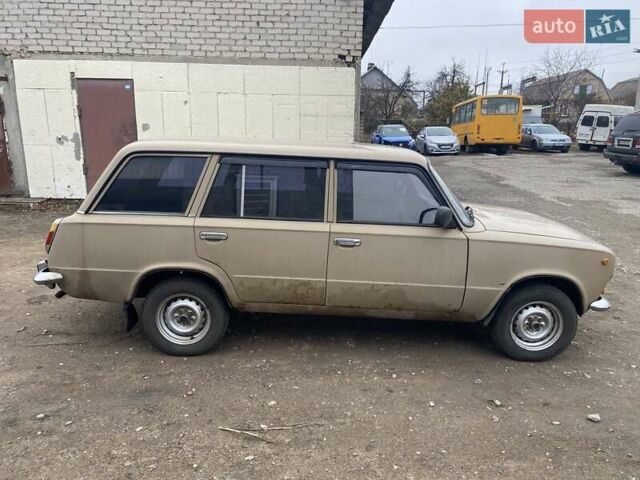 Бежевый ВАЗ 2102, объемом двигателя 1.2 л и пробегом 100 тыс. км за 700 $, фото 6 на Automoto.ua