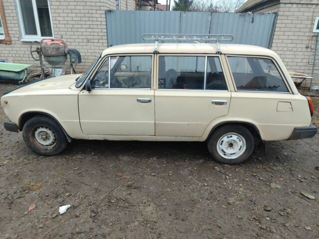 Бежевый ВАЗ 2102, объемом двигателя 0 л и пробегом 2 тыс. км за 331 $, фото 1 на Automoto.ua