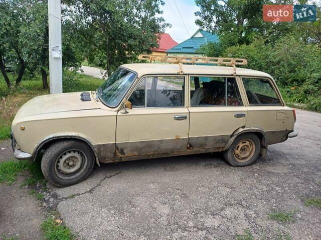 Бежевый ВАЗ 2102, объемом двигателя 1.2 л и пробегом 250 тыс. км за 370 $, фото 1 на Automoto.ua