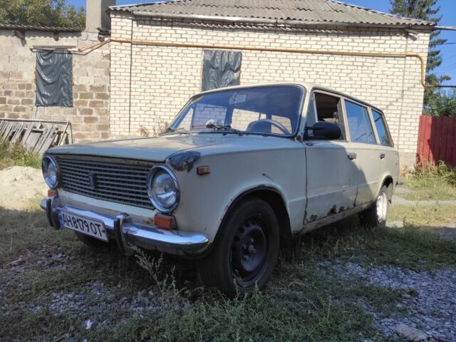Бежевый ВАЗ 2102, объемом двигателя 1.2 л и пробегом 3 тыс. км за 591 $, фото 2 на Automoto.ua