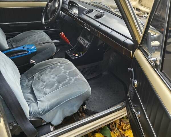 Бежевый ВАЗ 2102, объемом двигателя 1.2 л и пробегом 116 тыс. км за 1450 $, фото 11 на Automoto.ua