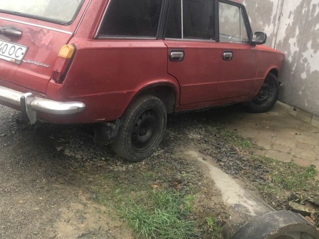 Красный ВАЗ 2102, объемом двигателя 1.3 л и пробегом 127 тыс. км за 404 $, фото 3 на Automoto.ua