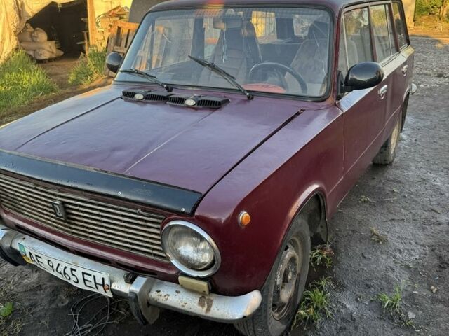 Красный ВАЗ 2102, объемом двигателя 0 л и пробегом 3 тыс. км за 549 $, фото 4 на Automoto.ua