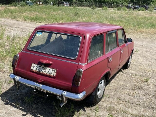 Красный ВАЗ 2102, объемом двигателя 1.2 л и пробегом 93 тыс. км за 553 $, фото 4 на Automoto.ua