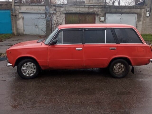 Красный ВАЗ 2102, объемом двигателя 0 л и пробегом 9 тыс. км за 642 $, фото 1 на Automoto.ua