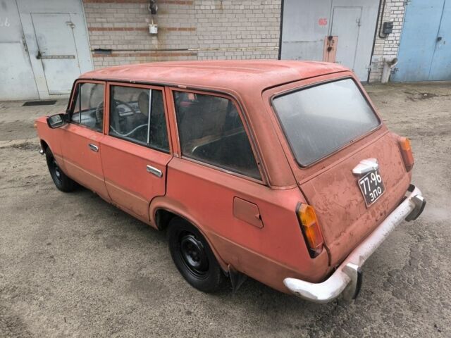 Червоний ВАЗ 2102, об'ємом двигуна 0 л та пробігом 1 тис. км за 400 $, фото 2 на Automoto.ua