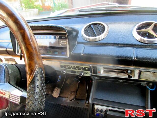 Красный ВАЗ 2102, объемом двигателя 12 л и пробегом 88 тыс. км за 850 $, фото 9 на Automoto.ua