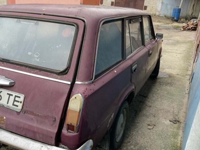 Красный ВАЗ 2102, объемом двигателя 1.2 л и пробегом 150 тыс. км за 200 $, фото 3 на Automoto.ua