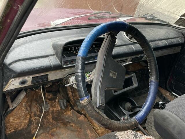 Красный ВАЗ 2102, объемом двигателя 1.2 л и пробегом 150 тыс. км за 200 $, фото 4 на Automoto.ua