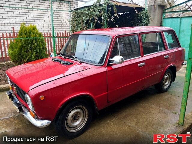 Красный ВАЗ 2102, объемом двигателя 12 л и пробегом 123 тыс. км за 450 $, фото 1 на Automoto.ua