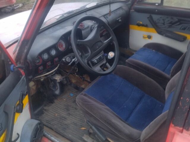 Красный ВАЗ 2102, объемом двигателя 0 л и пробегом 100 тыс. км за 550 $, фото 6 на Automoto.ua