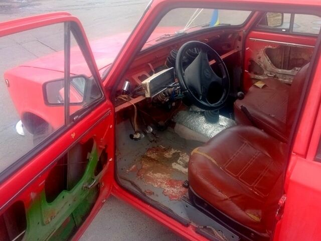 Красный ВАЗ 2102, объемом двигателя 1.2 л и пробегом 1 тыс. км за 666 $, фото 11 на Automoto.ua