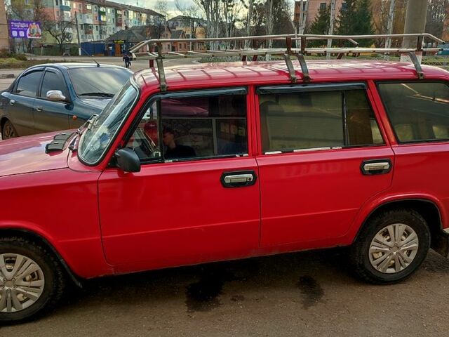 Красный ВАЗ 2102, объемом двигателя 1.2 л и пробегом 0 тыс. км за 1500 $, фото 2 на Automoto.ua