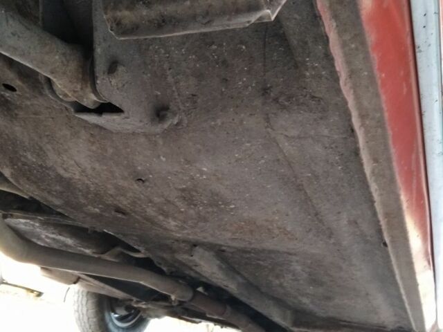 Красный ВАЗ 2102, объемом двигателя 1.2 л и пробегом 200 тыс. км за 999 $, фото 22 на Automoto.ua