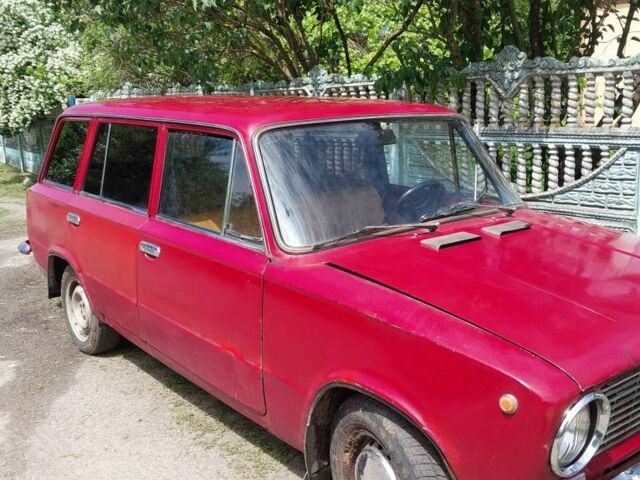 Червоний ВАЗ 2102, об'ємом двигуна 0 л та пробігом 63 тис. км за 484 $, фото 1 на Automoto.ua