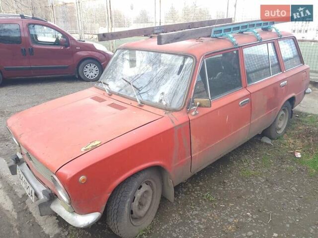Красный ВАЗ 2102, объемом двигателя 0 л и пробегом 53 тыс. км за 700 $, фото 2 на Automoto.ua