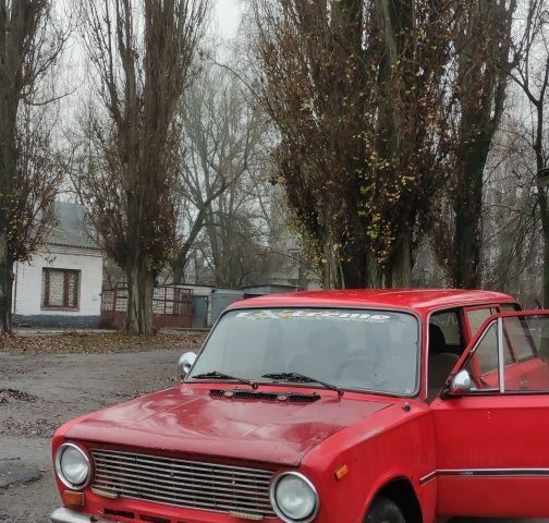 Красный ВАЗ 2102, объемом двигателя 1.3 л и пробегом 46 тыс. км за 344 $, фото 7 на Automoto.ua