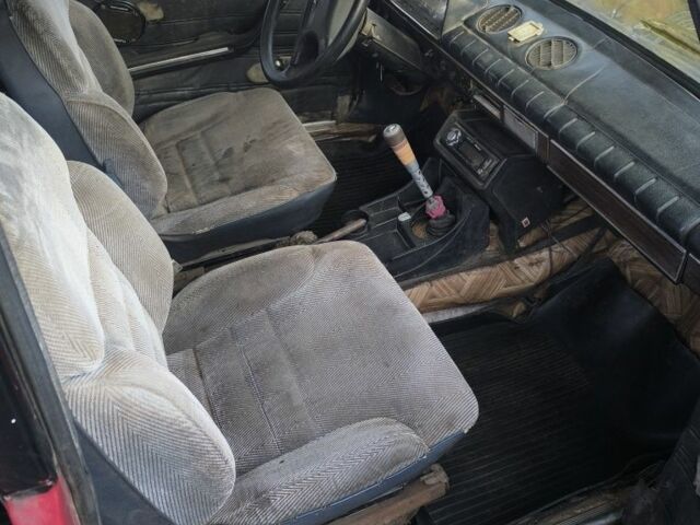 Красный ВАЗ 2102, объемом двигателя 0 л и пробегом 1 тыс. км за 217 $, фото 6 на Automoto.ua