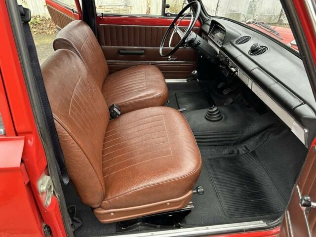 Красный ВАЗ 2102, объемом двигателя 1.2 л и пробегом 60 тыс. км за 4200 $, фото 23 на Automoto.ua