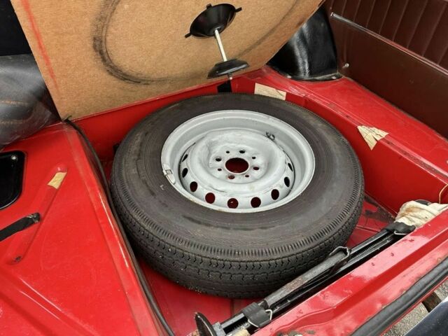 Красный ВАЗ 2102, объемом двигателя 1.2 л и пробегом 60 тыс. км за 4200 $, фото 5 на Automoto.ua