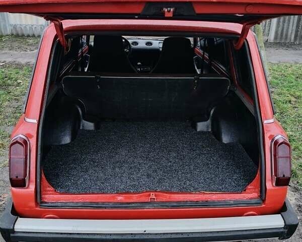 Червоний ВАЗ 2102, об'ємом двигуна 1.2 л та пробігом 100 тис. км за 1100 $, фото 3 на Automoto.ua