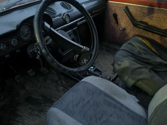 Красный ВАЗ 2102, объемом двигателя 0 л и пробегом 80 тыс. км за 355 $, фото 2 на Automoto.ua