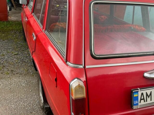 Красный ВАЗ 2102, объемом двигателя 1.2 л и пробегом 187 тыс. км за 1700 $, фото 4 на Automoto.ua