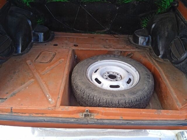 Красный ВАЗ 2102, объемом двигателя 1.2 л и пробегом 2 тыс. км за 955 $, фото 7 на Automoto.ua