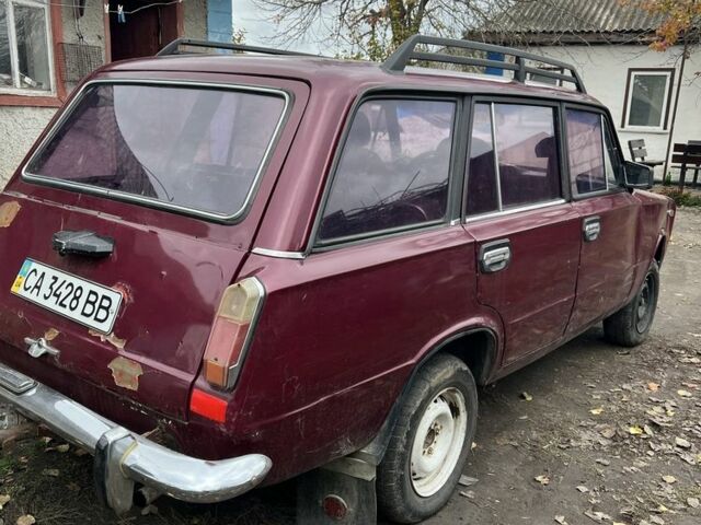 Красный ВАЗ 2102, объемом двигателя 1.2 л и пробегом 28 тыс. км за 216 $, фото 6 на Automoto.ua