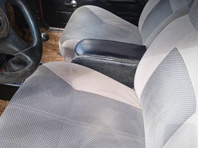 Красный ВАЗ 2102, объемом двигателя 1.2 л и пробегом 2 тыс. км за 955 $, фото 6 на Automoto.ua