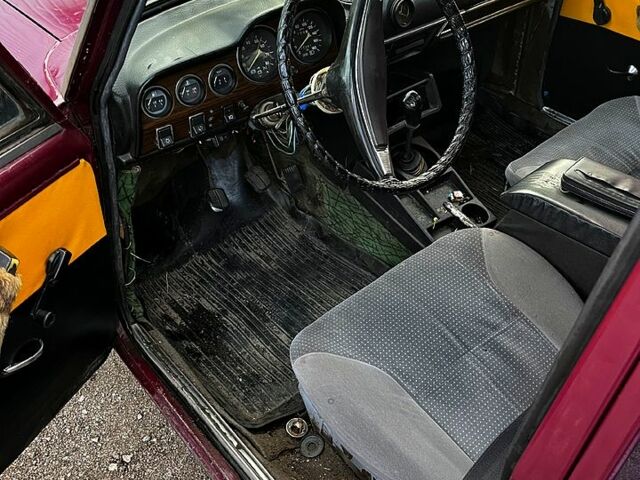 Красный ВАЗ 2102, объемом двигателя 1.5 л и пробегом 89 тыс. км за 500 $, фото 2 на Automoto.ua