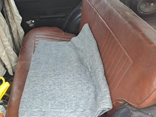 Червоний ВАЗ 2102, об'ємом двигуна 0 л та пробігом 200 тис. км за 596 $, фото 11 на Automoto.ua