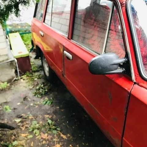 Красный ВАЗ 2102, объемом двигателя 0 л и пробегом 270 тыс. км за 423 $, фото 2 на Automoto.ua