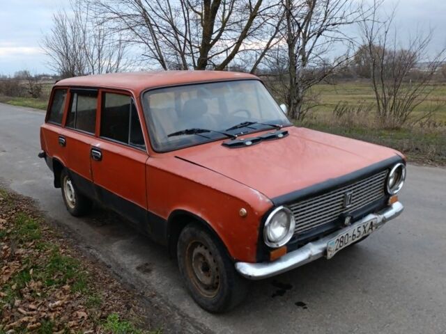 Красный ВАЗ 2102, объемом двигателя 1.5 л и пробегом 170 тыс. км за 599 $, фото 12 на Automoto.ua