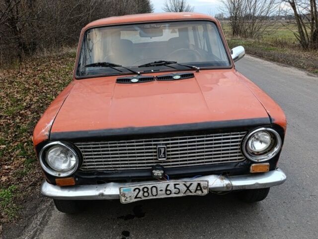 Красный ВАЗ 2102, объемом двигателя 1.5 л и пробегом 170 тыс. км за 599 $, фото 10 на Automoto.ua