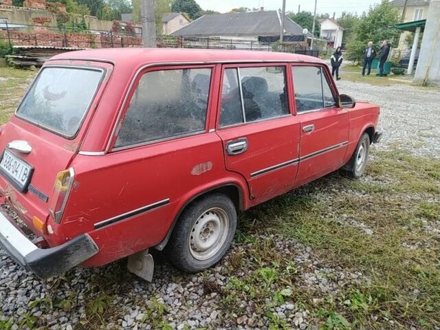 Червоний ВАЗ 2102, об'ємом двигуна 0 л та пробігом 220 тис. км за 334 $, фото 2 на Automoto.ua
