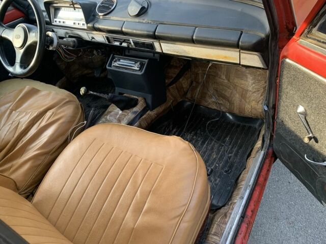 Красный ВАЗ 2102, объемом двигателя 1.3 л и пробегом 1000 тыс. км за 400 $, фото 6 на Automoto.ua