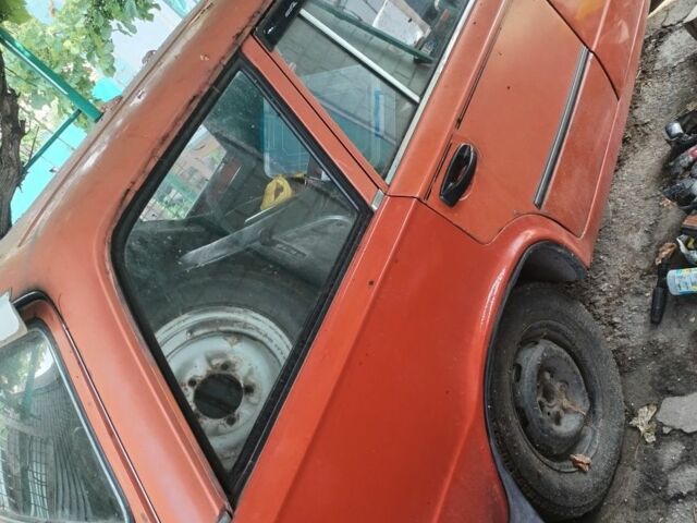 Красный ВАЗ 2102, объемом двигателя 0 л и пробегом 98 тыс. км за 548 $, фото 2 на Automoto.ua