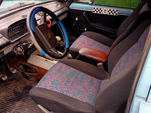 ВАЗ 2102, объемом двигателя 1.1 л и пробегом 0 тыс. км за 470 $, фото 4 на Automoto.ua