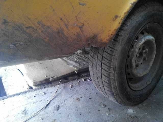 Жовтий ВАЗ 2102, об'ємом двигуна 0 л та пробігом 105 тис. км за 473 $, фото 10 на Automoto.ua