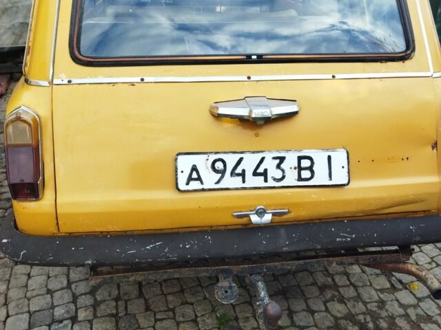 Желтый ВАЗ 2102, объемом двигателя 1.5 л и пробегом 75 тыс. км за 600 $, фото 5 на Automoto.ua
