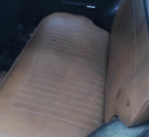 Жовтий ВАЗ 2102, об'ємом двигуна 1 л та пробігом 1000 тис. км за 629 $, фото 7 на Automoto.ua