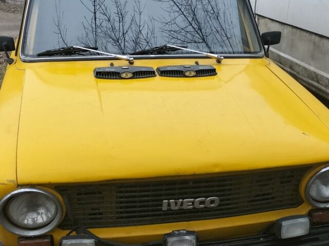 Жовтий ВАЗ 2102, об'ємом двигуна 2 л та пробігом 100 тис. км за 953 $, фото 2 на Automoto.ua