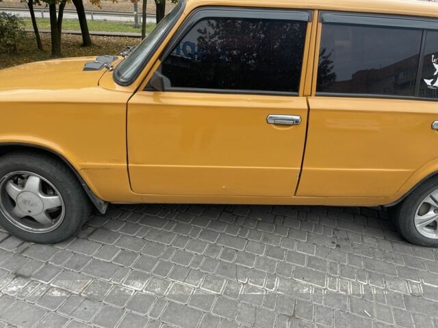 Желтый ВАЗ 2102, объемом двигателя 1.2 л и пробегом 30 тыс. км за 1400 $, фото 1 на Automoto.ua
