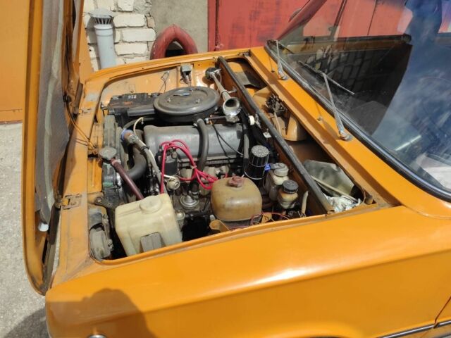 Желтый ВАЗ 2102, объемом двигателя 1.3 л и пробегом 78 тыс. км за 1550 $, фото 6 на Automoto.ua