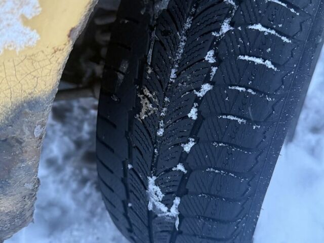 Желтый ВАЗ 2102, объемом двигателя 1.5 л и пробегом 150 тыс. км за 367 $, фото 6 на Automoto.ua