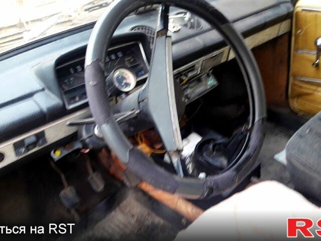 Желтый ВАЗ 2102, объемом двигателя 13 л и пробегом 0 тыс. км за 600 $, фото 5 на Automoto.ua